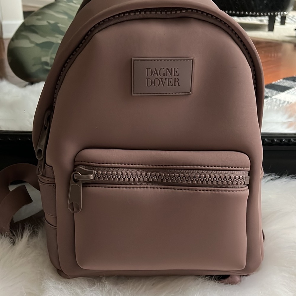 Dagne Dover Dakota Neoprene Backpack w/ matching toiletry bag